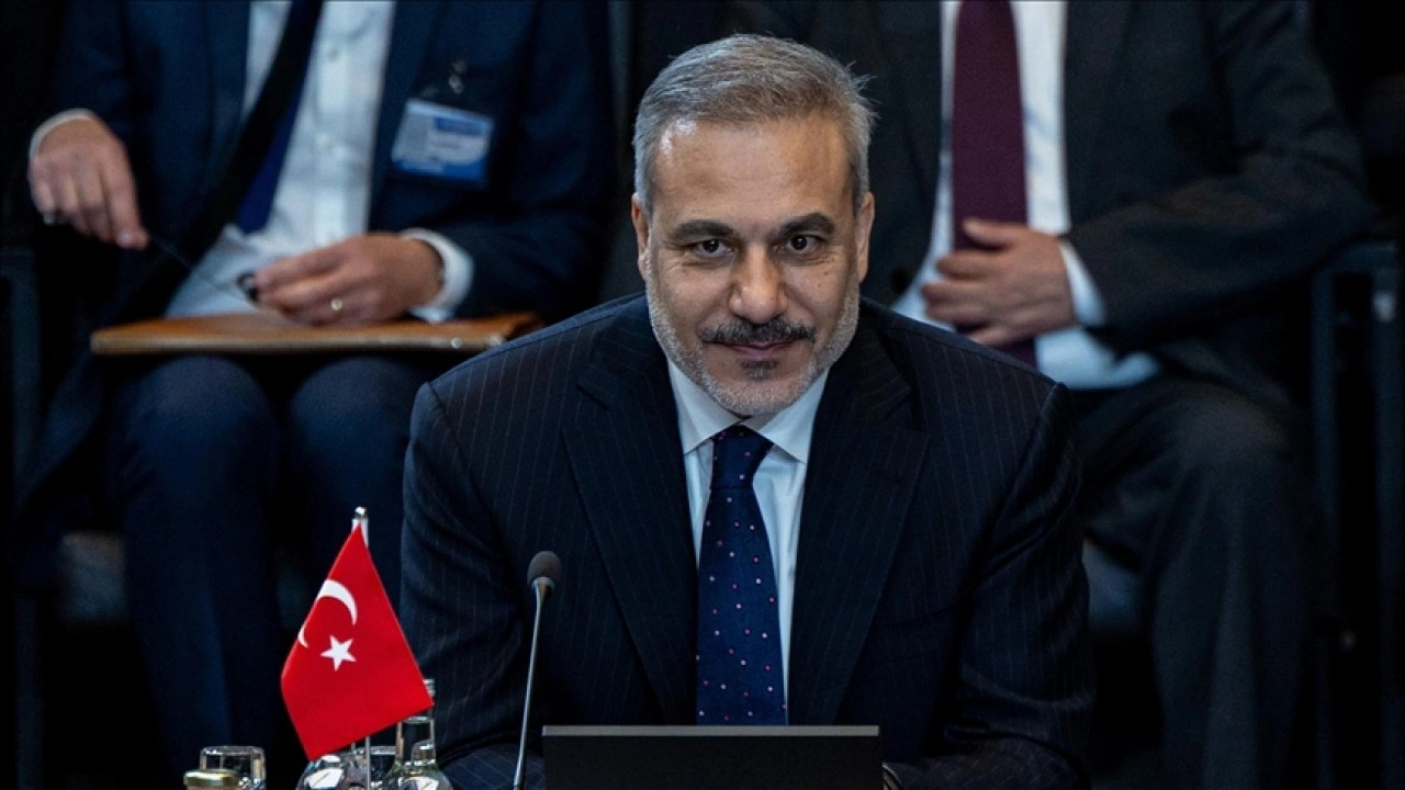 Dışişleri Bakanı Fidan, Türkiye-Bulgaristan-Romanya Üçlü Dışişleri Bakanları Toplantısı'na katı