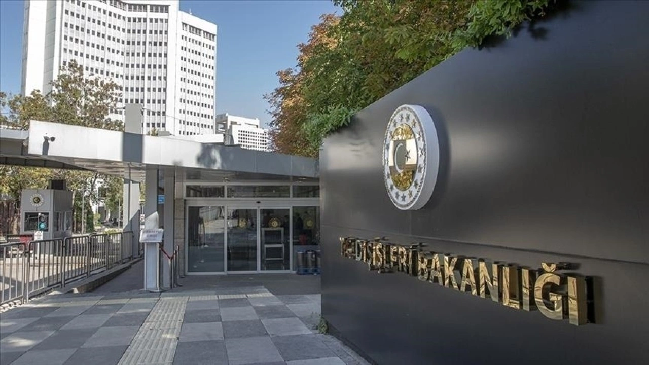 Dışişleri Kaynakları: Ukrayna ve Rusya heyetlerinin yarın İstanbul'da görüşmesi planlanıyor
