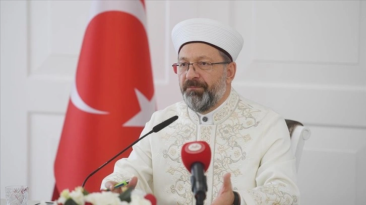 Diyanet İşleri Başkanı Erbaş: Kur'an-ı Kerim'e düşman olmak, insanlığa düşman olmaktır