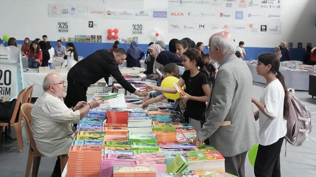 Diyarbakır'da '5. Çermik Kitap Fuarı' kapılarını açtı