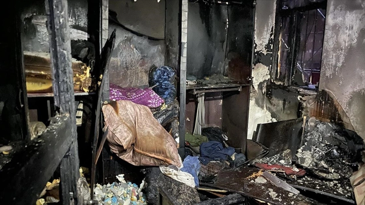 Diyarbakır'da yangın çıkan binada 8 kişi dumandan etkilendi