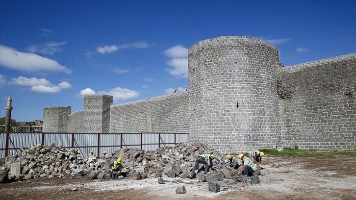 Diyarbakır Surları, etap etap restorasyonla gelecek nesillere aktarılıyor