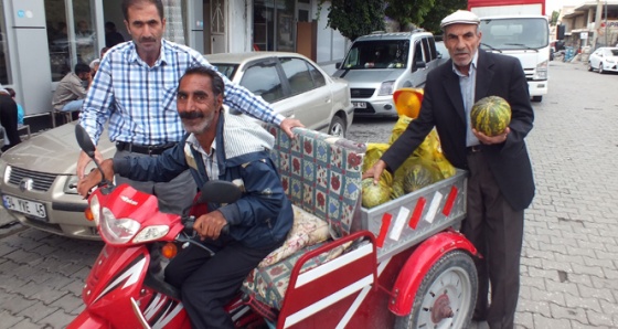 Doğuştan engelli Atilla'nın hayat mücadelesi