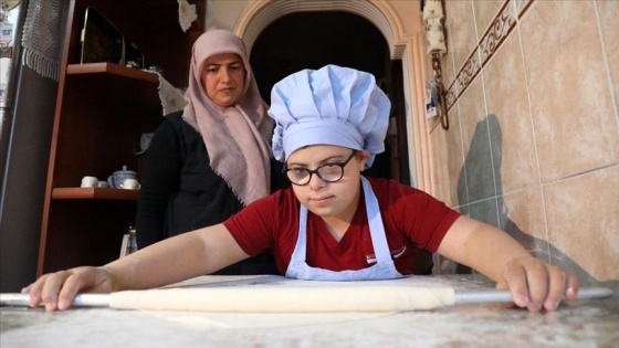 Down sendromlu Berat'ın hayatı 'oklava' ile değişti