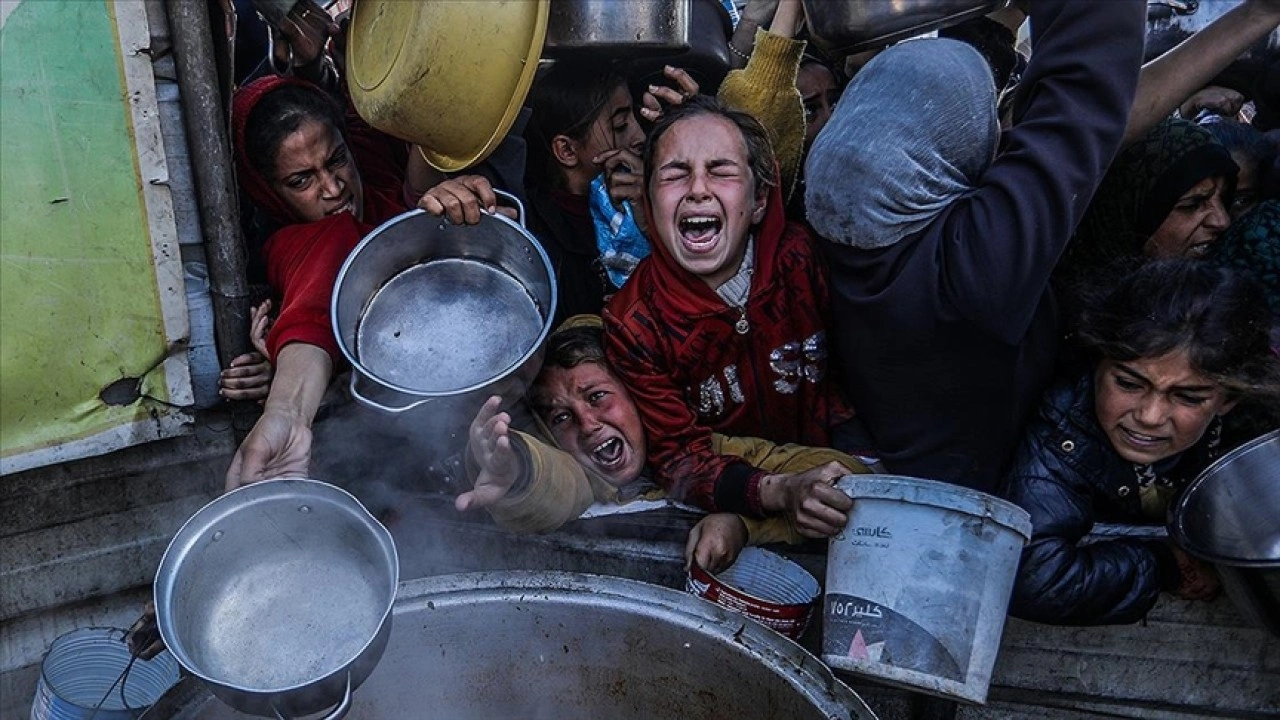 DSÖ, Gazze'de dünyanın şimdiye kadarki en kötü açlık krizlerinden birinin yaşandığını bildirdi