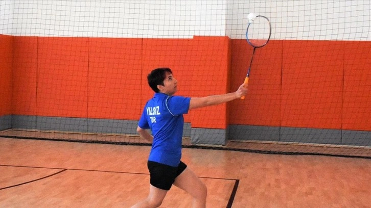 Dünya ikincisi para badmintoncu Halime Yıldız, Paris Paralimpik Oyunları'na hazırlanıyor