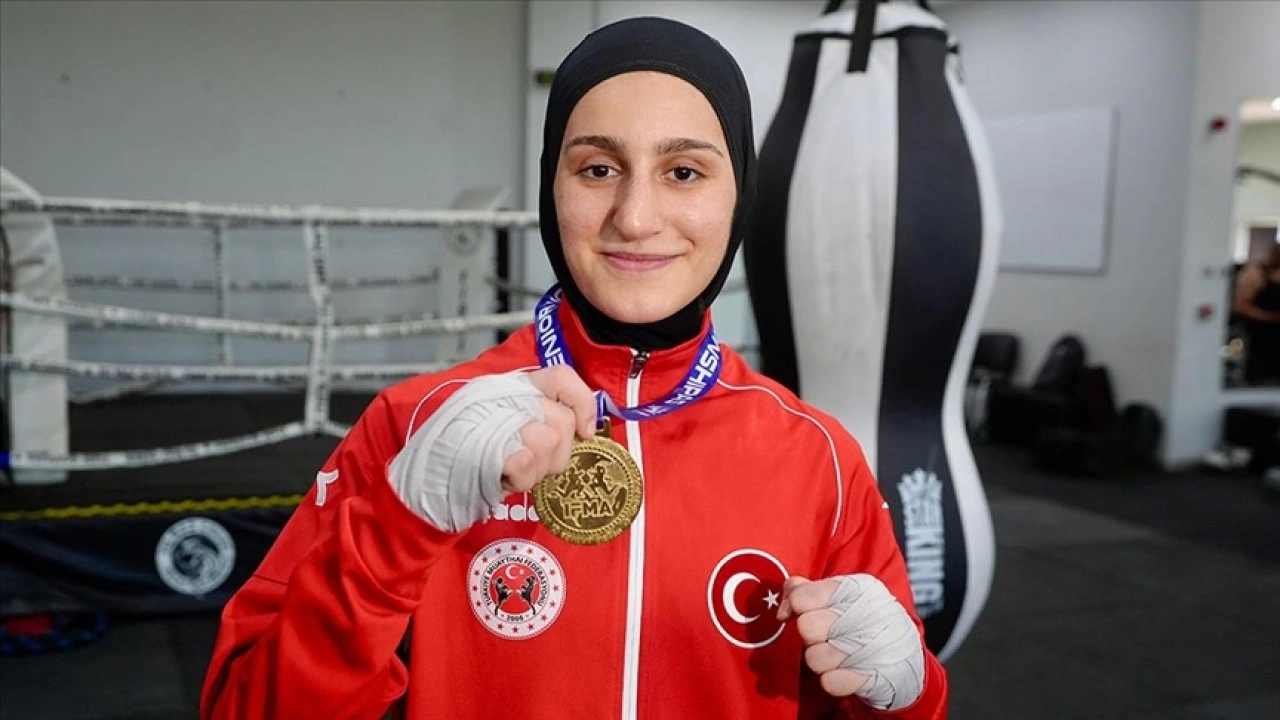 Dünya şampiyonu muaythaici Fatma Çeken'in hayali 2032 Brisbane Olimpiyatları