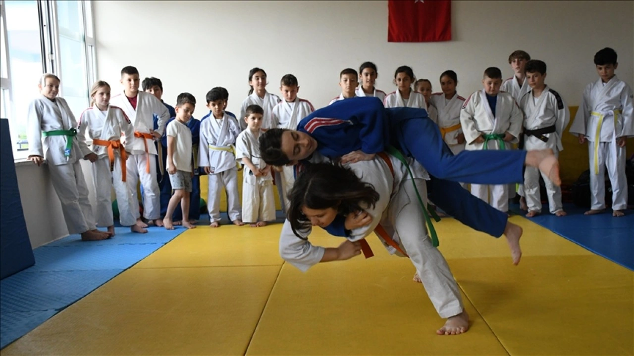 Düzce'nin 19 bin nüfuslu ilçesi bireysel branşlarda başarılı sporcular yetiştiriyor