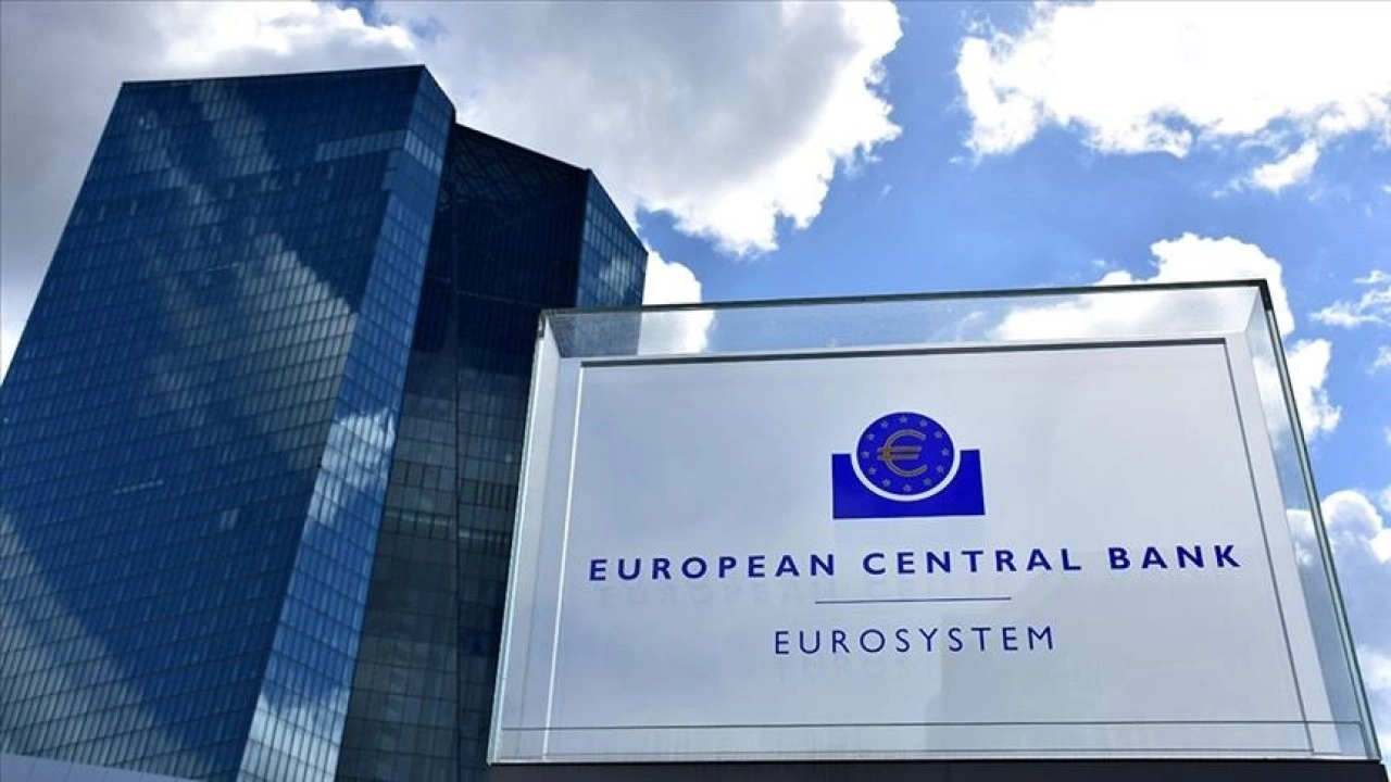 ECB, Avro Bölgesi bankalarını benzeri görülmemiş yüksek riskler konusunda uyardı
