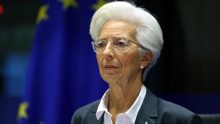ECB Başkanı Lagarde'dan enflasyon beklentilerindeki bozulmaya karşı güçlü sinyal vurgusu