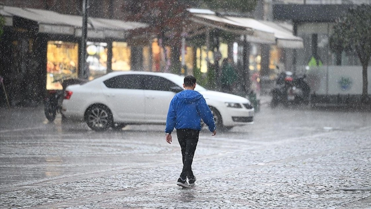 Edirne'de sağanak etkili oldu
