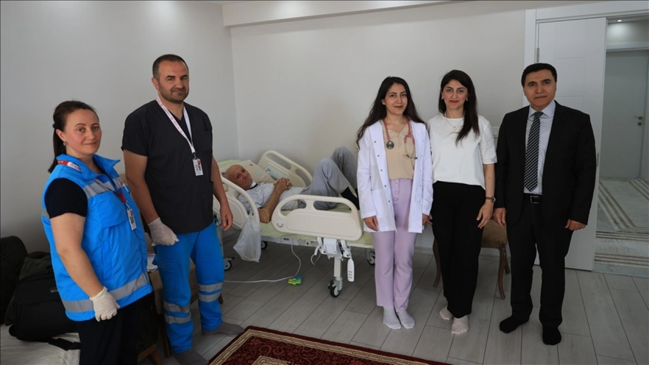Edirne'nin sağlık neferleri, 2 bin 510 hastaya evinde hizmet veriyor