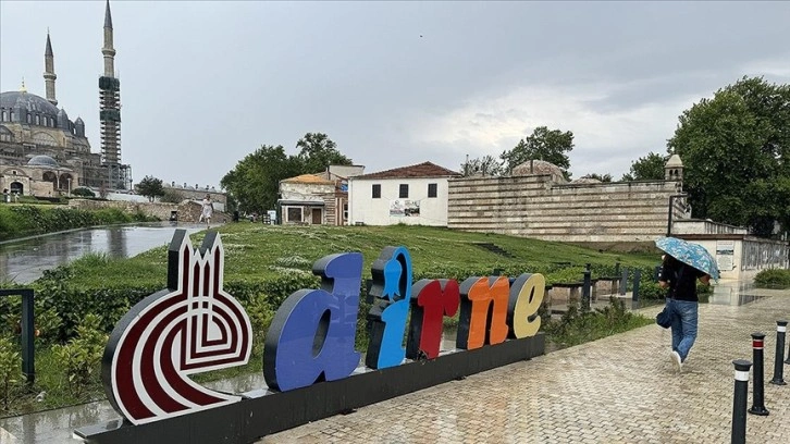 Edirne ve Kırklareli'nde sağanak etkili oldu