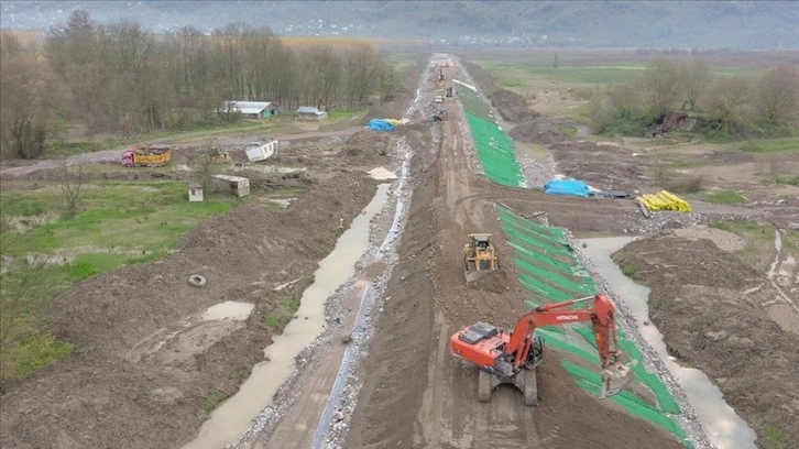 Efteni Gölü Islahı Projesi'nin ilk kısmında sona yaklaşıldı