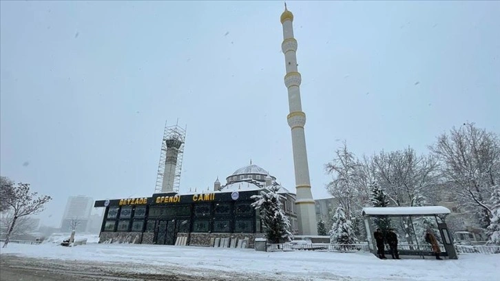 Elazığ depreminin ardından inşa edilen 32 camiden ezan sesi yükseliyor