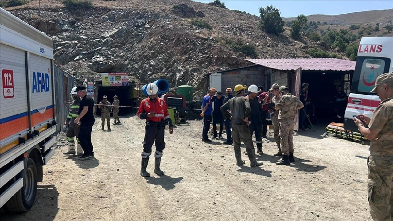 Elazığ Palu'da maden ocağında göçük meydana geldi
