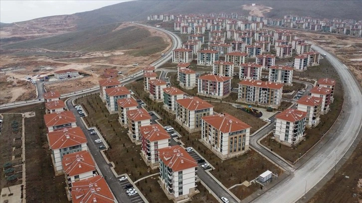 Elazığ'ın riskli yapı stoku TOKİ konutlarıyla ortadan kaldırıldı