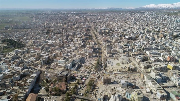 Elektrik ve doğal gazda depremzedelerden OHAL süresince güvence bedeli alınmayacak