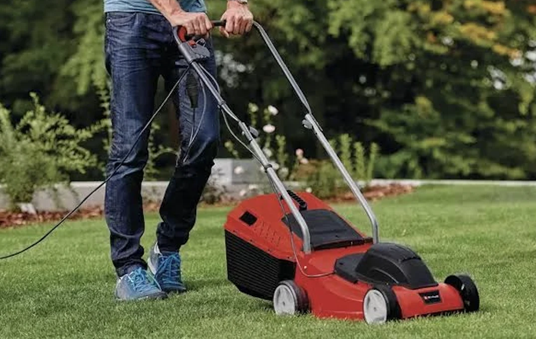 Elektrikli Çim Biçme Makinesi ile Bahçenizde Profesyonel Dokunuş