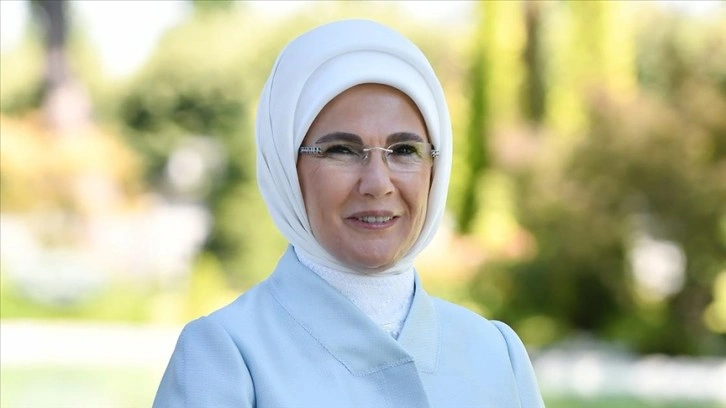Emine Erdoğan'dan