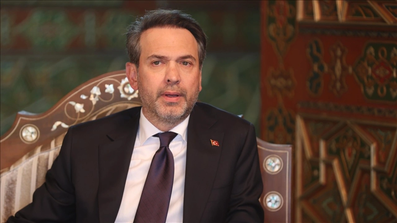 Enerji ve Tabii Kaynaklar Bakanı Bayraktar: Suriye'ye elektrik ihracatını 3 katına çıkaracağız
