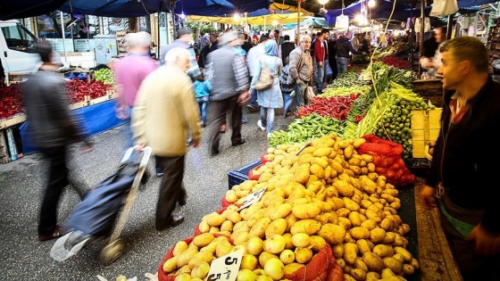 Enflasyonda tek hane beklentisi değişmedi