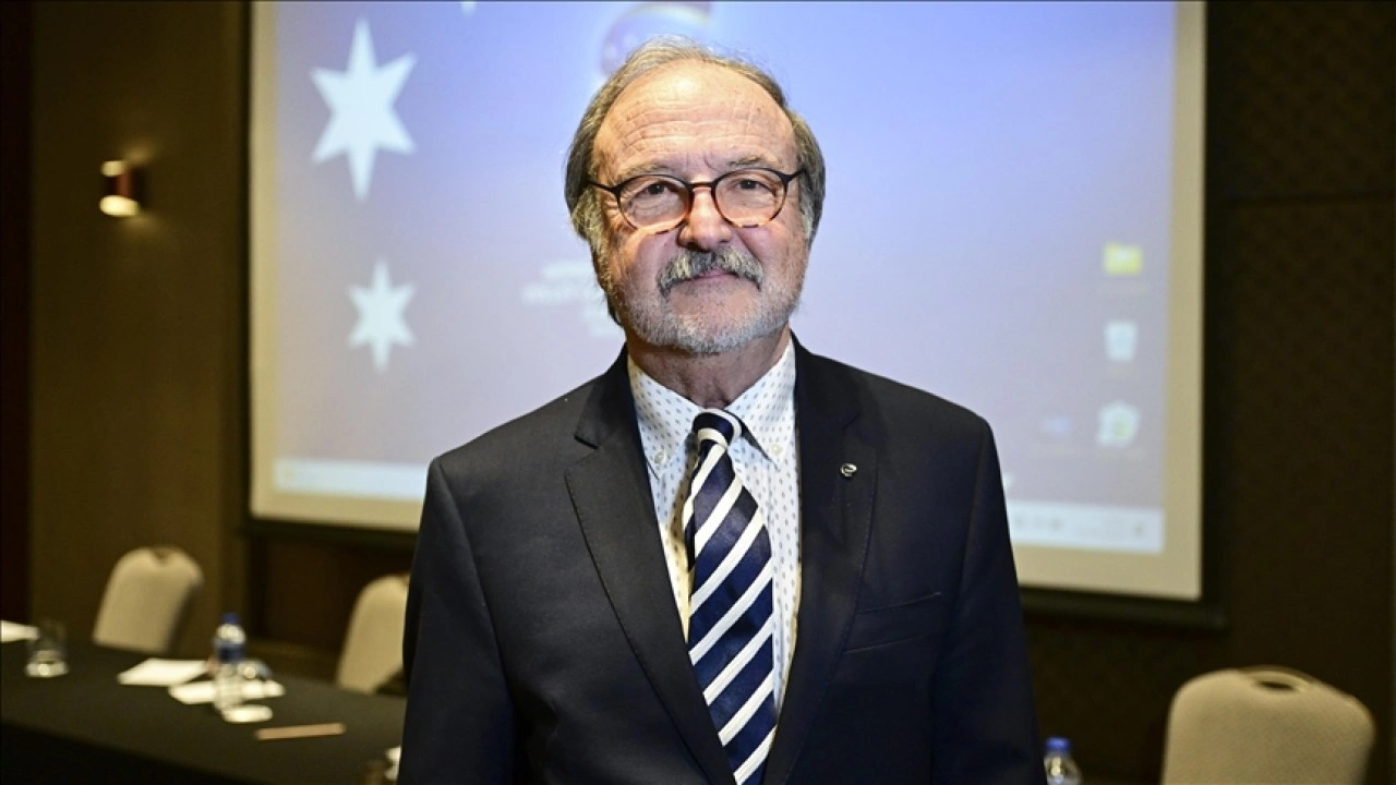 Erdal Karamercan, WEVCA'nın kadın voleybolunu daha yukarı taşıyacağına inanıyor