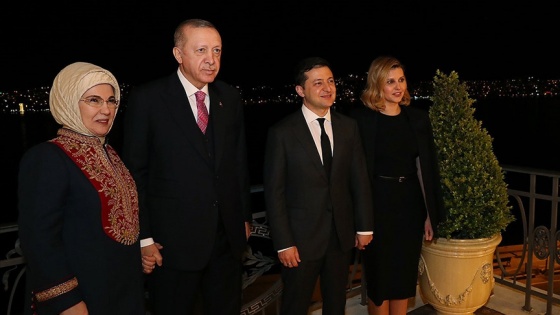 Erdoğan ailesi, Ukrayna Devlet Başkanı Zelenskiy ve eşiyle akşam yemeğinde bir araya geldi