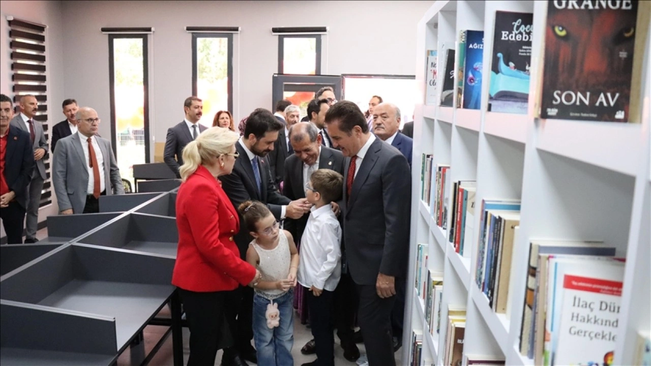 Erzincan'da hayırseverlerin katkısıyla yapılan 3 kütüphane hizmete açıldı
