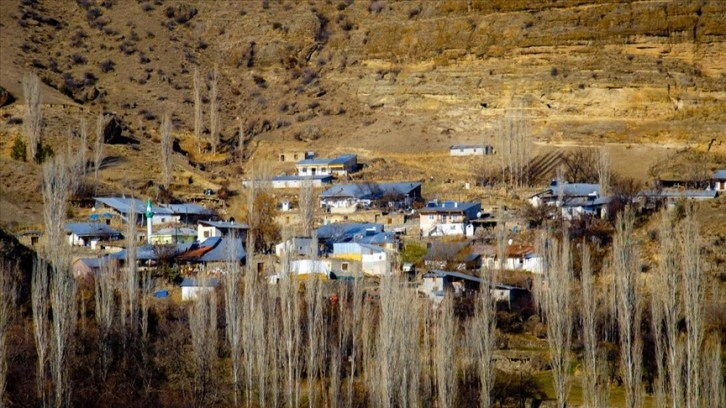 Erzurum'un doğal güzelliğe sahip Liksor Kanyonu dağcıları ağırladı