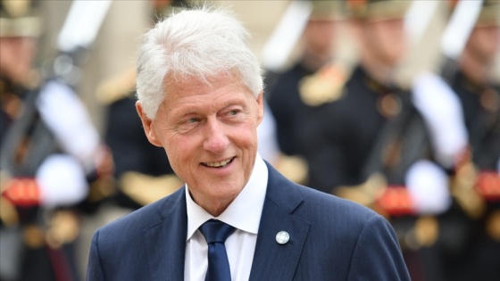 Eski ABD Başkanı Clinton enfeksiyon nedeniyle kaldırıldığı hastaneden taburcu edildi