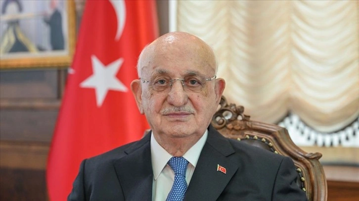 Eski TBMM Başkanı Kahraman'dan