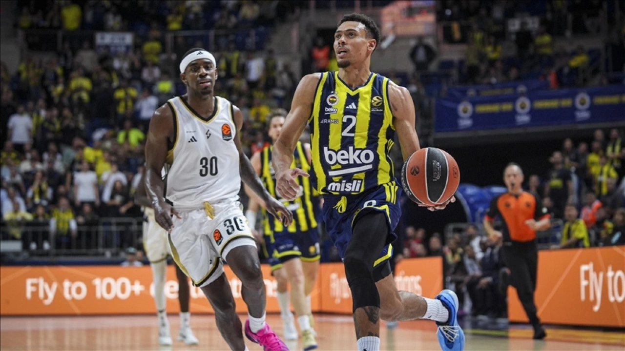 EuroLeague 9. haftasında Fenerbahçe Beko, Fransa temsilcisi LDLC ASVEL'i mağlup etti
