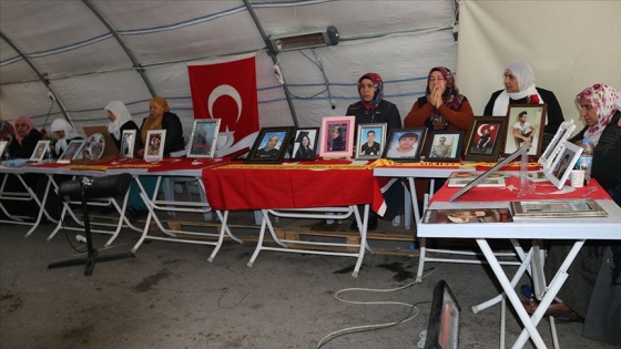 'Evladımıza kefen giydirmek istemiyoruz. Gelinlik, damatlık giydirmek istiyoruz'