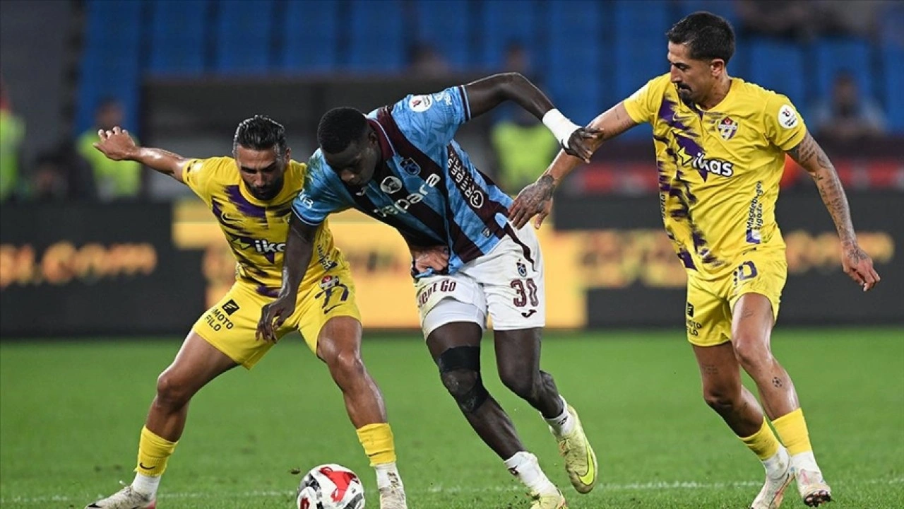 Ey&uuml;pspor'un S&uuml;per Lig'deki ilk yarı performansı