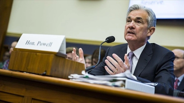 Fed Başkanı Powell, sıkı kredi koşullarının faiz artırım seyrini etkileyebileceğine işaret etti