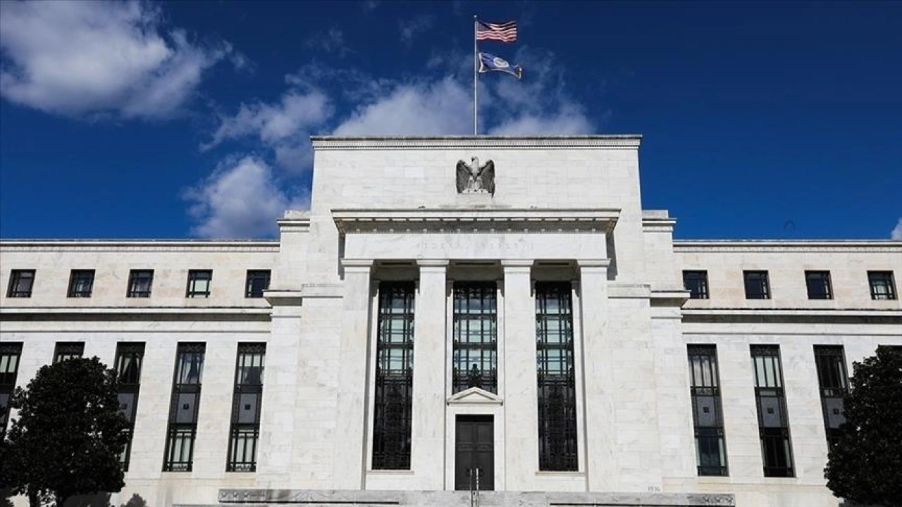 Fed Yönetim Kurulu Üyesi Cook'dan istifa çağrılarına cevap