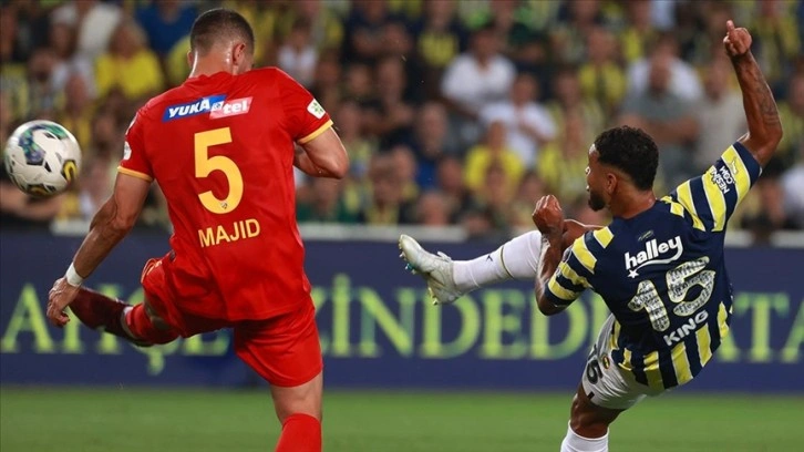 Fenerbahçe 3 puanı 2 golle aldı