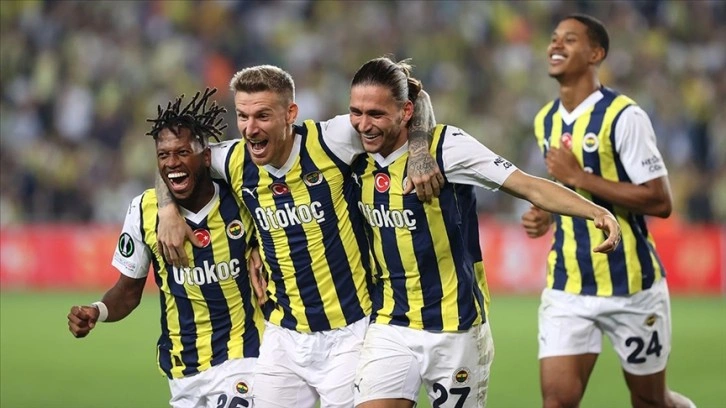 Fenerbahçe, Avrupa'da gruplara galibiyetle başladı