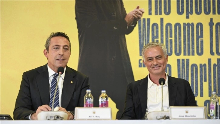 Fenerbahçe Başkanı Koç, Mourinho'yu kulüp için 
