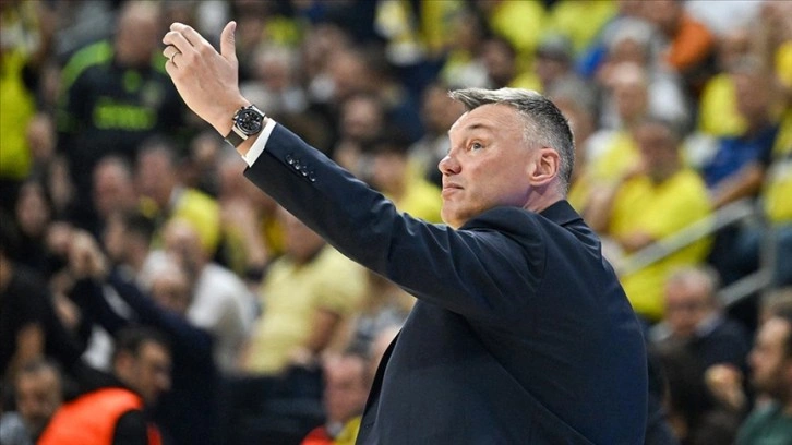 Fenerbahçe Beko, "Jasikevicius etkisi" ile THY Avrupa Ligi'nde play-off'a yüksel