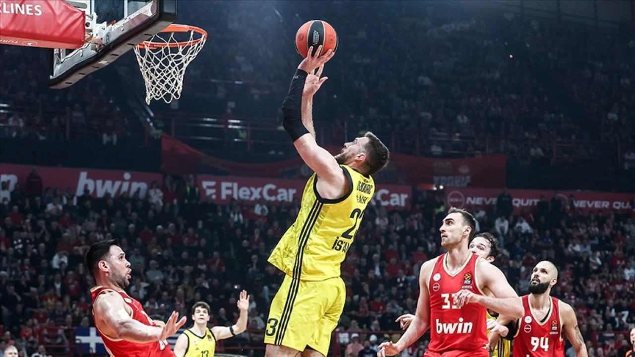 Fenerbah&ccedil;e Beko yarın Olympiakos'u konuk edecek