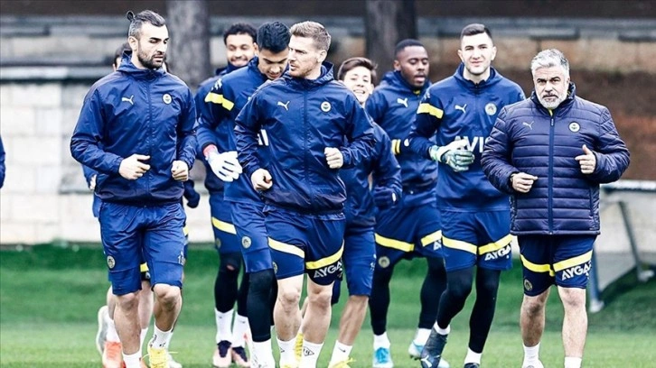 Fenerbahçe, Galatasaray derbisinin hazırlıklarını sürdürdü