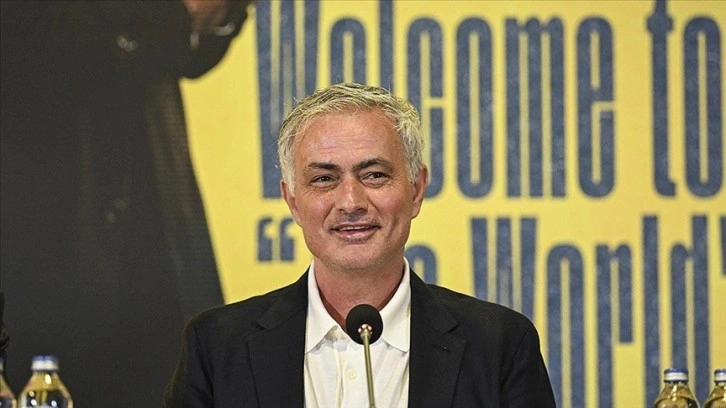 Fenerbahçe, Jose Mourinho'nun ücretini KAP'a bildirdi