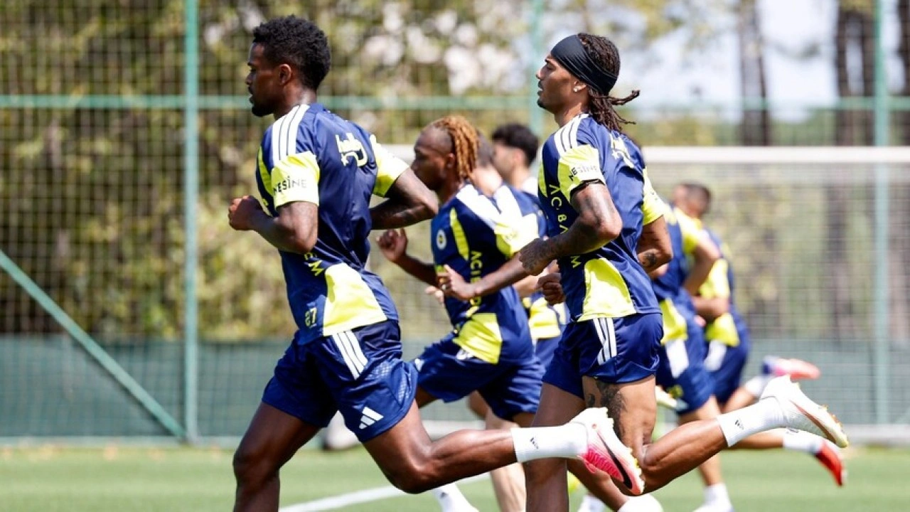 Fenerbah&ccedil;e, Olimpik Lyon ma&ccedil;ının hazırlıklarına başladı