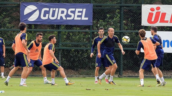 Fenerbahçe yarın Makedon ekibi Vardar'a konuk olacak