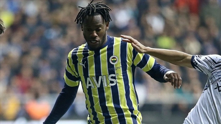 Fenerbahçeli oyuncu Batshuayi'nin sol uyluk kasında tendon yırtığı tespit edildi