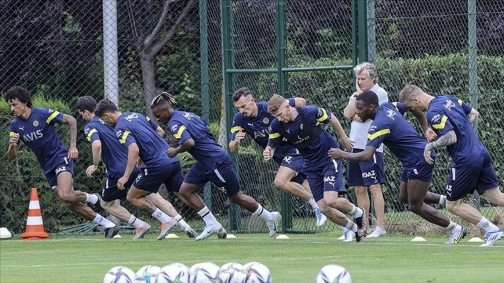 Fenerbahçe'nin yurtdışı kamp ve hazırlık maçları programı belli oldu