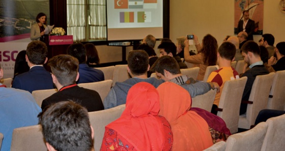 Fikir ve çalışmalarını dünya ile paylaşıyorlar