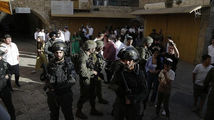 Filistin topraklarını gasbeden İsrailliler, Batı Şeria'da mayıs ayında 221 saldırı gerçekleştir